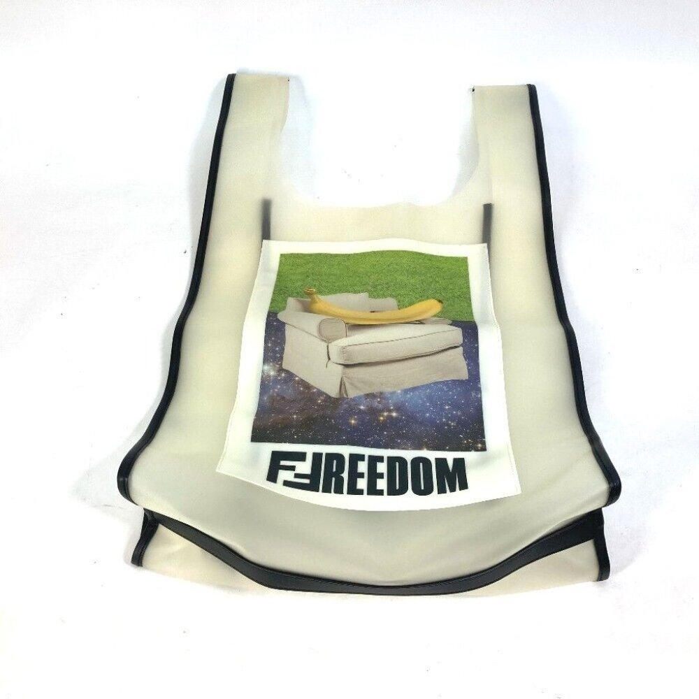 FENDI 7VA442 banana fruit FREEDOM Logo eco bag bag Hand Bag Vinyl clear/Black